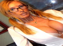 livesexify_Milf`s avatar