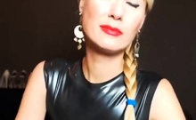 Mature slave in latex
