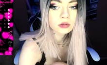 Amateur Webcam Teen Masturbates And Teases