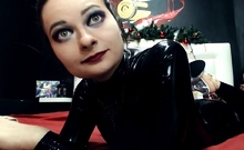 Amateur super hot brunette masturbating 3 mp4