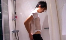 Adorable Gay Ryu Rubs His Dick While On Shower