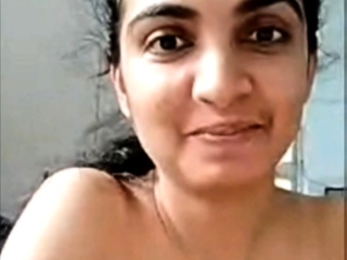 Sexy indian milf stripping nude on webcam