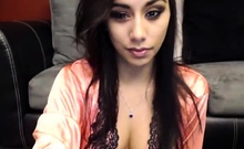Amateur Webcam Chick Masturbates On Webcam More at