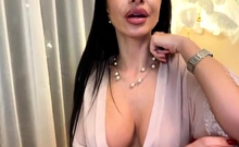 Leann amateur beautiful brunette with big boobs