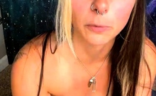 Amateur Blonde Teen Plays Solo with Toy Webcam Porn