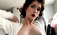Amateur Webcam Babes Going Solo