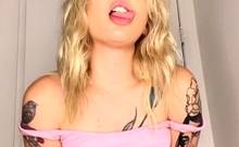 Big boobs milf masturbates with her dildo