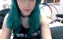 Amateur Webcam Teen Masturbates And Teases