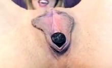 MILF Publicly Fingers Her Pussy on Webcam